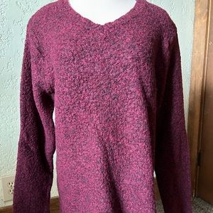 #99 Jaclyn Smith Classic red cozy sweater